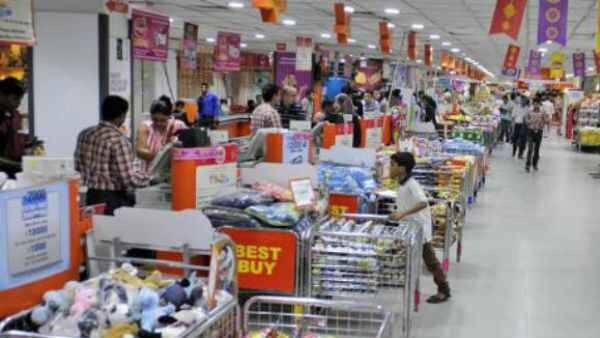 ಜಿಯೋ ರೀತಿಯಲ್ಲಿ ರಿಟೇಲ್ ವ್ಯಾಪಾರಕ್ಕೂ ದೈತ್ಯ ಕಂಪನಿಗಳನ್ನ ಸೆಳೆಯಲು ರಿಲಯನ್ಸ್ ಯೋಜನೆ