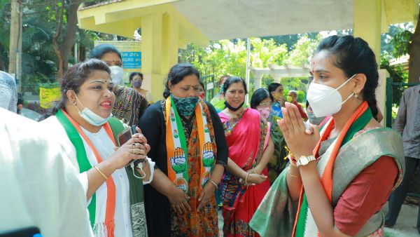 ನಾನು ನನ್ನ ಗಂಡನ ಹೆಸರು ಬಳಸಬಾರದು ಅಂತಾರೆ!