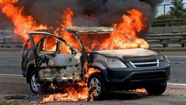 11 ಲಕ್ಷಕ್ಕಾಗಿ ಕಾರಿನಲ್ಲೇ ಉದ್ಯಮಿಯನ್ನು ಸುಟ್ಟು ಹಾಕಿದ ದುಷ್ಕರ್ಮಿಗಳು