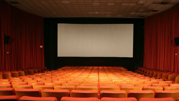 ಇಂದಿನಿಂದ ಚಿತ್ರಮಂದಿರಗಳು ಪುನರಾರಂಭ, ಏನೆಲ್ಲಾ ಪಾಲಿಸಬೇಕು?