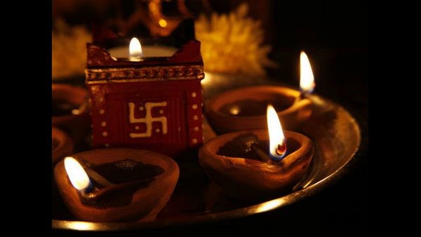 ಪರಿಸರ ಸ್ನೇಹಿ ದೀಪಾವಳಿ: ಗೋಮಯ ಹಣತೆ!