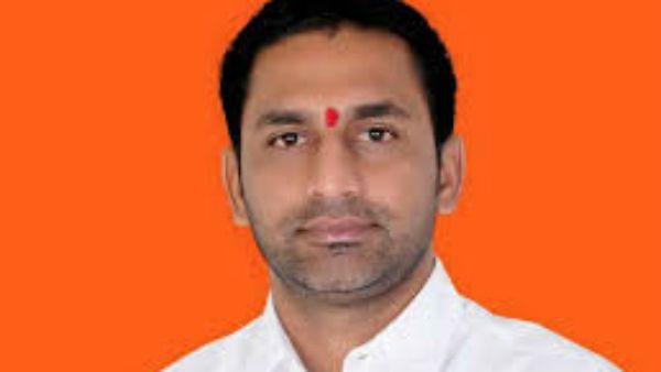 ಶಿರಾದಲ್ಲಿ ಶಾಸಕ ಹಾಸನ ಪ್ರೀತಂ ಗೌಡ ಹಣ ಹಂಚುತ್ತಿರುವ ವಿಡಿಯೋ ಬಹಿರಂಗ!