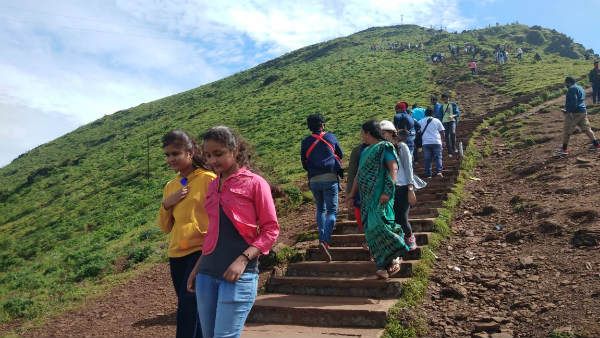 ಚಿಕ್ಕಮಗಳೂರು: ಕಾಫಿನಾಡಿನ ಸೌಂದರ್ಯವೇ ಜಿಲ್ಲೆಯ ಜನರಿಗೆ ಮುಳ್ಳಾಗುತ್ತಿದೆಯಾ?