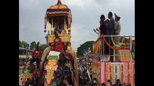 ದೂರದರ್ಶನ, ಸಾಮಾಜಿಕ ಜಾಲತಾಣದಲ್ಲಿ ಜಂಬೂಸವಾರಿ ನೇರ ಪ್ರಸಾರ