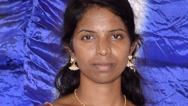 5 ವರ್ಷದ ಹಿಂದೆ ನಾಪತ್ತೆಯಾದ ಮಗಳಿಗಾಗಿ ತಾಯಿ ದೂರು; ಮರ್ಯಾದಾ ಹತ್ಯೆ ಶಂಕೆ