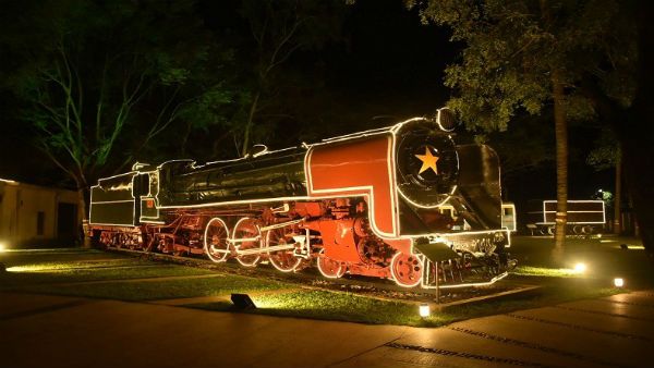 ದೀಪಾಲಂಕಾರದಿಂದ ಕಂಗೊಳಿಸುತ್ತಿದೆ ಮೈಸೂರಿನ ರೈಲ್ವೆ ಮ್ಯೂಸಿಯಂ