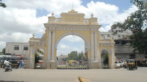 ಮೈಸೂರಿನಲ್ಲಿ ಕಾರ್ಮಿಕರಿಗೆ ಕೋವಿಡ್ ಪರೀಕ್ಷೆ; ಕೈಗಾರಿಕೆಗಳಿಗೆ ಡಿಸಿ ಸೂಚನೆ