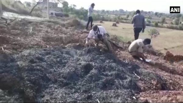 ದೇವಸ್ಥಾನ ಭೂ ವಿವಾದ: ಅರ್ಚಕರ ಮೇಲೆ ಪೆಟ್ರೋಲ್ ಸುರಿದು ಬೆಂಕಿ