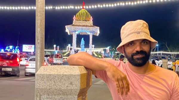 ದಸರಾ ಸಂಭ್ರಮ ಕಣ್ತುಂಬಿಕೊಂಡ ನಟ ನೀನಾಸಂ ಸತೀಶ್