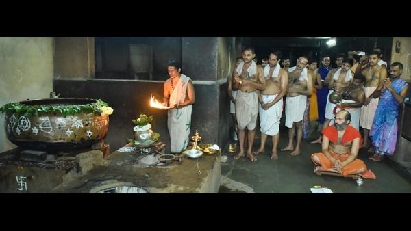 ಉಡುಪಿ ಕೃಷ್ಣಮಠದಲ್ಲಿ ದೀಪಾವಳಿ ಪ್ರಯುಕ್ತ ಜಲ ಪೂರಣ ಗಂಗಾ ಪೂಜೆ, ಬಲೀಂದ್ರ ಪೂಜೆ ಸಂಪನ್ನ