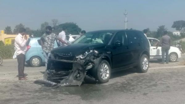 ಸಚಿವ ಜಗದೀಶ್ ಶೆಟ್ಟರ್ ಪುತ್ರನ ಕಾರು ಅಪಘಾತ
