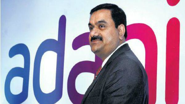 ಅದಾನಿ ವಿರೋಧಿಸಿ ಸಿಡ್ನಿ ಕ್ರಿಕೆಟ್ ಮೈದಾನಕ್ಕಿಳಿದ ಪ್ರತಿಭಟನೆಗಾರರು