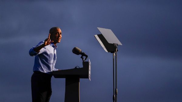 ಟ್ರಂಪ್‌ಗೆ ಮತ ಹಾಕಿದವರಿಗೆ ಬುದ್ಧಿ ಇಲ್ವಾ..? ಮಾಜಿ ಅಧ್ಯಕ್ಷ ಒಬಾಮಾ ಪ್ರಶ್ನೆ..!