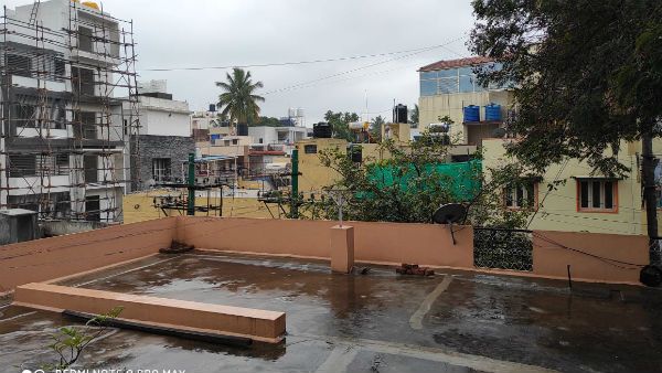 ಮೋಡದಲ್ಲಿ ಮುಚ್ಚಿಹೋದ ಬೆಂಗಳೂರು: ಇಂದು ಭಾರಿ ಮಳೆ ಸಂಭವ