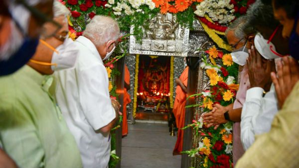 ಸಿಎಂ ಬದಲಾವಣೆಯ ಸುದ್ದಿಯ ನಡುವೆ ಮೌಢ್ಯ ಮೆಟ್ಟಿನಿಂತ ಸಿಎಂ ಯಡಿಯೂರಪ್ಪ