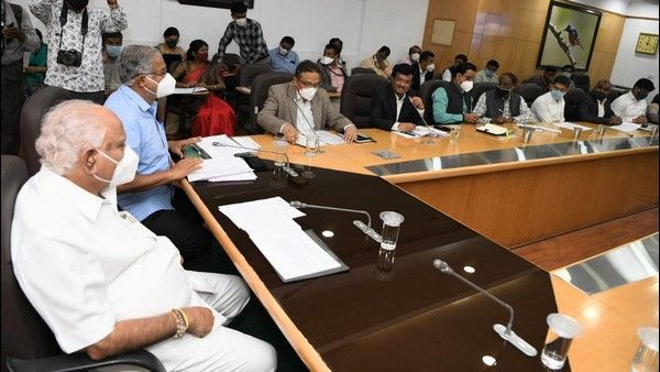 ಡಿಸೆಂಬರ್ ಅಂತ್ಯದವರೆಗೂ ಶಾಲೆಗಳನ್ನು ತೆರೆಯುವುದಿಲ್ಲ: ಸರ್ಕಾರದ ಮಹತ್ವದ ತೀರ್ಮಾನ