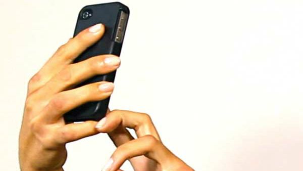 ಸೆಲ್ಫಿ ತೆಗೆಯಲು ಹೋಗಿ ಕಣಿವೆಗೆ ಬಿದ್ದು ಮಹಿಳೆ ಸಾವು