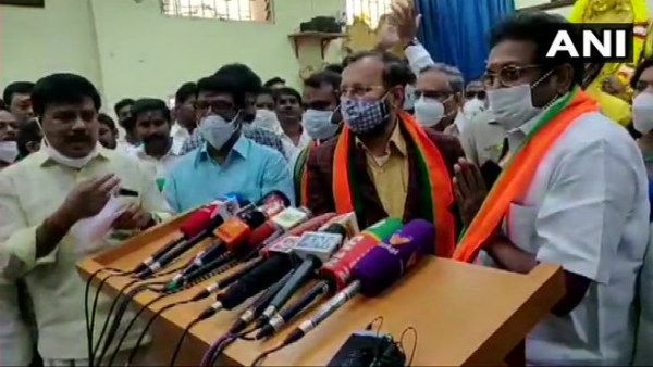 ಕಮಲ್ ಹಾಸನ್‌ರ ಪಕ್ಷ ತೊರೆದು ಬಿಜೆಪಿ ಸೇರಿದ ಪ್ರಧಾನ ಕಾರ್ಯದರ್ಶಿ