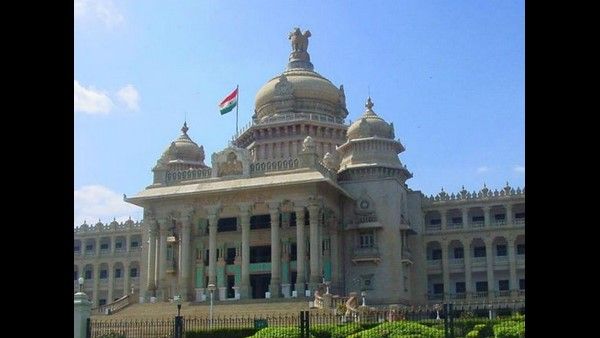 ರಾಜ್ಯ ರಾಜಕೀಯದಲ್ಲಿ ಬಿರುಗಾಳಿ ಬೀಸಲಿದೆಯೇ ಜಾತಿ ಸಮೀಕ್ಷಾ ವರದಿ