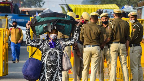 ದೆಹಲಿ ಗಡಿ ರಸ್ತೆಗಳಲ್ಲೇ ಬಂದ್: ಇಲ್ಲಿದೆ ಬದಲಿ ಮಾರ್ಗಗಳ ವಿವರ