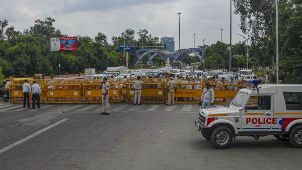 ರೈತರ ಹೋರಾಟ: ದೆಹಲಿಯಲ್ಲಿ ಸಂಚಾರದ ಕುರಿತು ಪೊಲೀಸರ ಮಾರ್ಗಸೂಚಿ