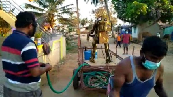 ವ್ಯರ್ಥ ನೀರಿನಿಂದ ಮನೆಬೆಳಗಿದ ರೋಬೋ ಮಂಜೇಗೌಡ್ರು