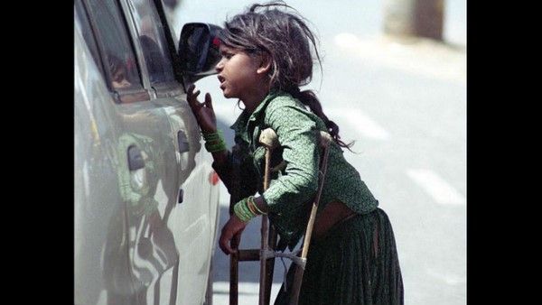 ಭಿಕ್ಷಾಟನೆ ದಂಧೆ ಬಗ್ಗೆ ಗಮನಹರಿಸಿ: ರಾಜ್ಯ ಸರ್ಕಾರಕ್ಕೆ ಹೈಕೋರ್ಟ್ ಜಡ್ಜ್ ಸೂಚನೆ