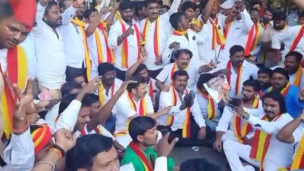 ಗಡಿಯಲ್ಲಿ ಶಿವಸೇನೆ ಉದ್ಧಟತನ; ಉದ್ಧವ್ ಠಾಕ್ರೆ ಭಾವಚಿತ್ರಕ್ಕೆ ಚಪ್ಪಲಿ ಸೇವೆ