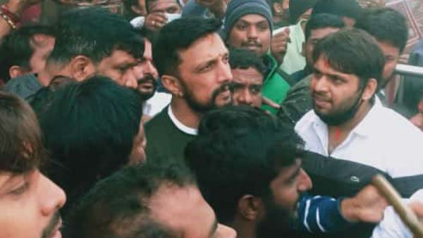 ತಾಯಿ ಚಾಮುಂಡೇಶ್ವರಿ ದರ್ಶನ ಪಡೆದ ನಟ ಕಿಚ್ಚ ಸುದೀಪ್