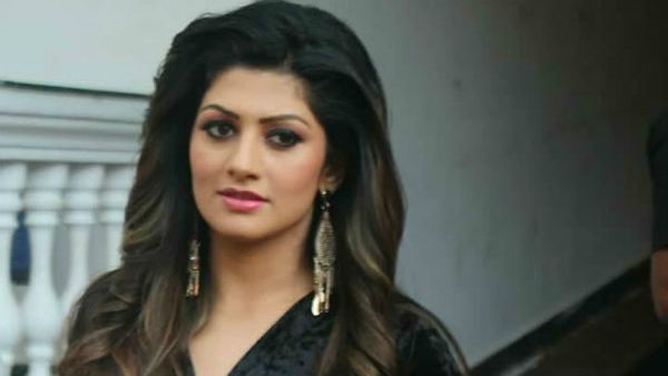 ಸ್ವಾಮಿ ಖಾತೆಯಿಂದ ಕೋಟಿ ವರ್ಗಾವಣೆ: ನಟಿ ರಾಧಿಕಾ ಕುಮಾರಸ್ವಾಮಿಗೆ ಸಿಸಿಬಿ ನೋಟಿಸ್