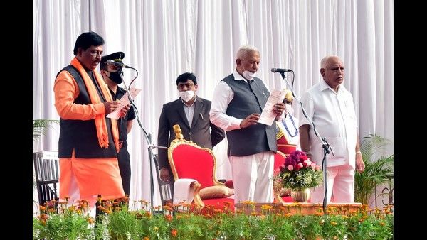 ಮುರುಗೇಶ್ ನಿರಾಣಿಗೆ ಸಚಿವ ಸ್ಥಾನ ಯಡಿಯೂರಪ್ಪಗೆ ಶುರುವಾಯ್ತು ಸಂಕಷ್ಟ!