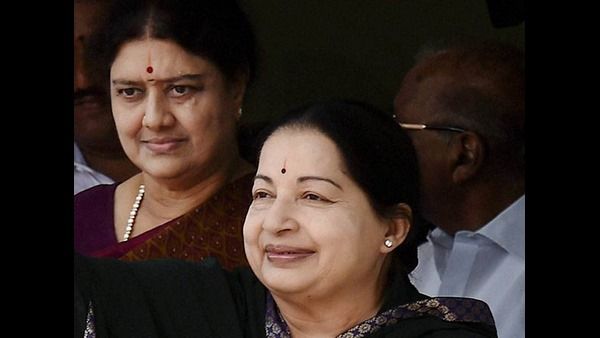 ಜೈಲಿನಿಂದ ಹೊರಬಂದ ಬಳಿಕ ಎಐಎಡಿಎಂಕೆಗೆ ಮರಳುತ್ತಾರಾ ಶಶಿಕಲಾ?: ಪಳನಿಸ್ವಾಮಿ ಹೇಳಿದ್ದೇನು?