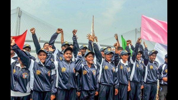 ಶಾಲಾ ಪಠ್ಯಕ್ರಮಕ್ಕೆ 11 ಭಾಷೆ ಸೇರ್ಪಡೆಗೆ ಆದೇಶ ನೀಡಿದ ಸರ್ಕಾರ