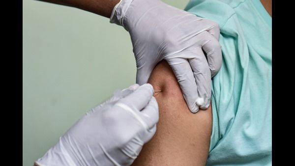 ಕೊರೊನಾ ಲಸಿಕೆ ನೆಪದಲ್ಲಿ ಹಿರಿಯ ನಾಗರಿಕರಿಗೆ ಮೋಸ; ಕೇಂದ್ರದ ಎಚ್ಚರಿಕೆ