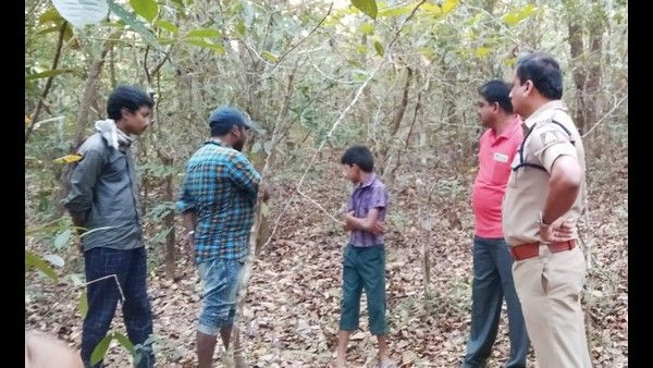 ತಾಯಿಗೆ ಹೆದರಿ ಕಾಡಿನಲ್ಲಿದ್ದು, ಅಪಹರಣದ ನಾಟಕವಾಡಿದ ಹೈಸ್ಕೂಲ್ ಹುಡ್ಗಿ!