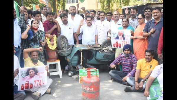 ಇದು ರಾಯಲ್ ಸರ್ಕಾರ; ರಾಯಲ್ ಆಗಿ ಬದುಕುವವರಿಗೆ ಮಾತ್ರ ಇಲ್ಲಿ ಅವಕಾಶ