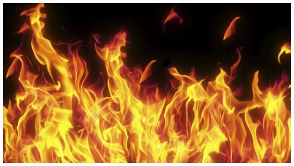 ಮರ್ಯಾದಾ ಹತ್ಯೆ: ಮುಸ್ಲಿಂ ಯುವಕನನ್ನು ಪ್ರೀತಿಸಿದ್ದಕ್ಕೆ ಮಗಳ ಸಜೀವ ದಹನ