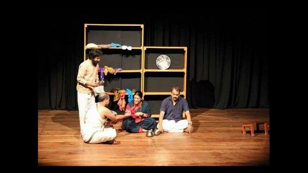 ಬೆಳಗಾವಿಯಲ್ಲಿ ಶ್ರದ್ಧಾ ಮತ್ತು ಸ್ಟೇನ್ಲೆಸ್ ಸ್ಟೀಲ್ ಪಾತ್ರೆಗಳು ನಾಟಕ