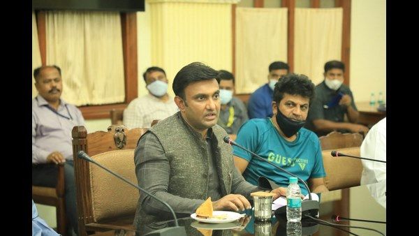 ''4 ವಾರಗಳವರೆಗೆ ಚಿತ್ರಮಂದಿರಗಳ 100% ಆಸನ ಭರ್ತಿಗೆ ಅವಕಾಶ''