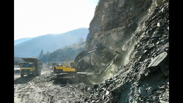 ಉತ್ತರಾಖಂಡ ಪ್ರವಾಹ: 16 ದಿನ ಕಳೆದರೂ 136 ಜನರ ಸುಳಿವೇ ಇಲ್ಲ!