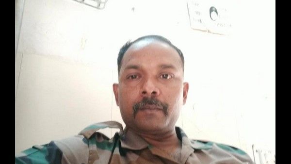 ಡೆಹ್ರಾಡೂನ್‌ನಲ್ಲಿ ಕೊಡಗಿನ ಸೈನಿಕ ನೇಣಿಗೆ ಶರಣು: ಪಾರ್ಥೀವ ಶರೀರದ ನಿರೀಕ್ಷೆಯಲ್ಲಿ ಹೆತ್ತವರು