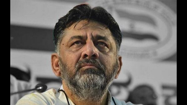 ಕೆಪಿಸಿಸಿ ಅಧ್ಯಕ್ಷರೇ ಆರೋಪಿಯನ್ನು ರಕ್ಷಿಸುತ್ತಿದ್ದಾರಾ? ಭಾರೀ ವಿವಾದಕ್ಕೆ ಕಾರಣವಾದ ಡಿಕೆಶಿ ನಡೆ