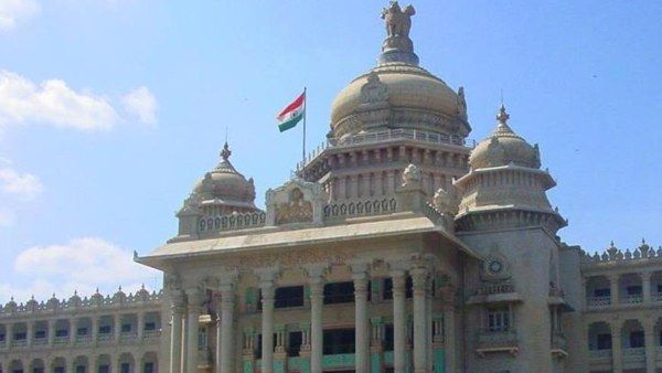 ಸರ್ಕಾರಿ ಉದ್ಯೋಗ ಹುಡುಕುತ್ತಿರುವವರಿಗೆ ಸಿಹಿ ಸುದ್ದಿ 