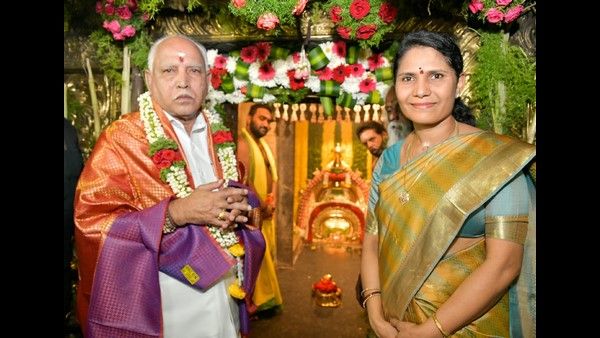 ಮಹಾಶಿವರಾತ್ರಿ: ಶಿವನ ದರ್ಶನ ಪಡೆದ ರಾಜ್ಯದ ಪ್ರಭಾವಿ ರಾಜಕಾರಣಿಗಳು!