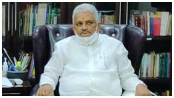 ಅಂಗಿ ಬಿಚ್ಚಿದ್ದಕ್ಕೆ ಕಾರಣ ಕೊಟ್ಟ ಭದ್ರಾವತಿ ಕಾಂಗ್ರೆಸ್ ಶಾಸಕ ಸಂಗಮೇಶ್!