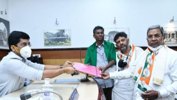 ಬೆಳಗಾವಿ ಲೋಕಸಭಾ ಉಪ ಚುನಾವಣೆ: ಸತೀಶ್ ಜಾರಕಿಹೊಳಿ ನಾಮಪತ್ರ ಸಲ್ಲಿಕೆ