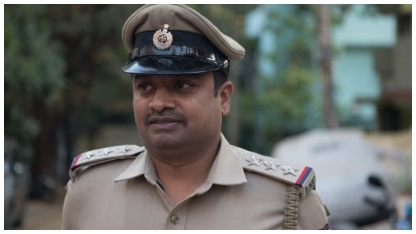 ಕೊಲೆ ಪಾತಕಿ ಕಾಲಿಗೆ ಗುಂಡು ಹಾರಿಸಿ ಬಂಧಿಸಿದ ಪೊಲೀಸರು