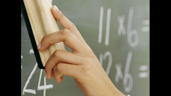 ಗ್ರಾಮೀಣ ಎಂಜಿನಿಯರಿಂಗ್ ಕಾಲೇಜುಗಳ ಸುಮಾರು 1200 ಬೋಧಕರಿಗೆ ನಿರುದ್ಯೋಗ ಭೀತಿ