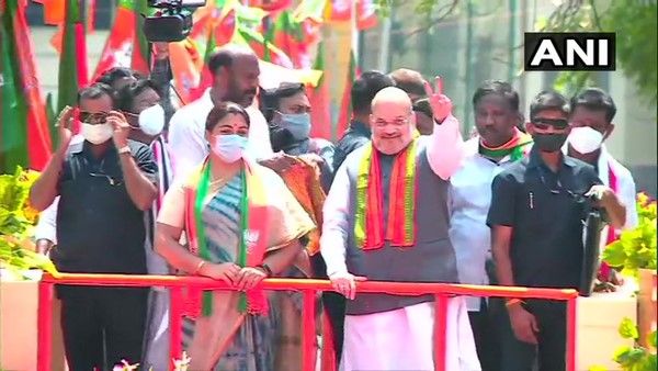 ತಮಿಳುನಾಡು ಚುನಾವಣೆ: ಅಮಿತ್ ಶಾ, ಖುಷ್ಬೂರಿಂದ ಭರ್ಜರಿ ರೋಡ್‌ ಶೋ