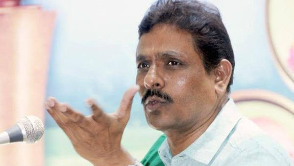 ಬೆಳಗಾವಿ: ಸಭೆಗೂ ಮುನ್ನ ಕೋಡಿಹಳ್ಳಿ ಚಂದ್ರಶೇಖರ್ ಪೊಲೀಸರ ವಶಕ್ಕೆ